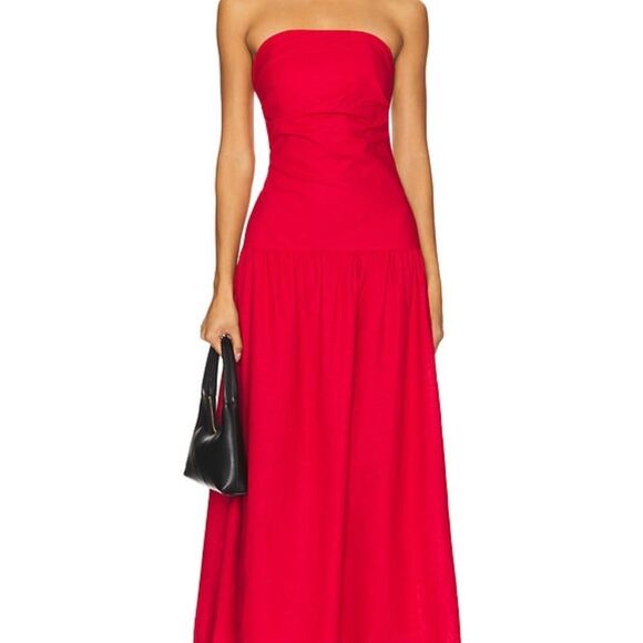 Stella Maxi Dress in Red
SNDYS XS SOLD OUT - Picture 1 of 3